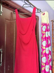 Chic Red Sleeveless Maxi Dress