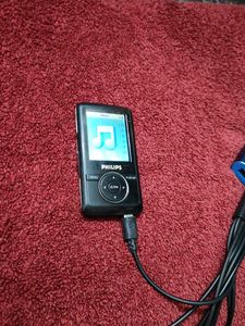 PHILIPS Go Gear 1GB Mp3, Mp4 Player