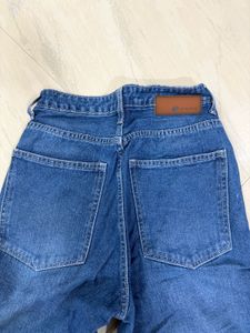 Wide Leg Blue Jeans
