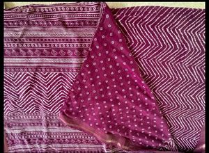 Magenta Chevron Print Cotton Linen Saree