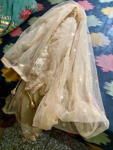 Unique Golden stylish sleeveless suit