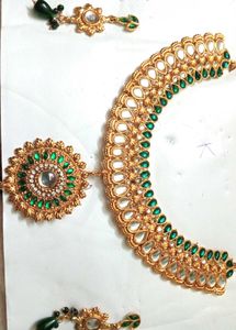 Green & Gold Jewelry Set(Not Used)