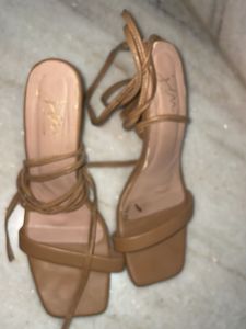 buy fast Stylish Tan Strappy Sandals