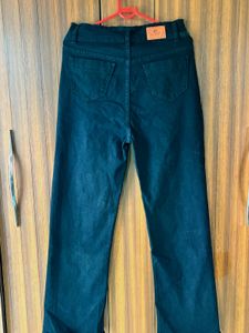 chic dark black jeans