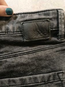 Womens Acid Wash Skinny Jeans (size-32)