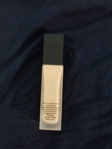 Swiss Beauty 02 Ivory Fair Foundation