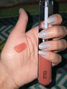STAZE 9 to 6 Gloss Lock 2 in 1 Lipstick