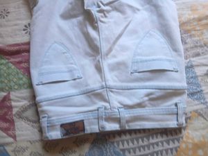 Light Wash Frayed Hem Cargo Jeans