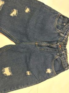 Trendy Ripped Denim Jeans