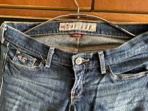💙 Hollister Oroginal Stretch Jeans 💙