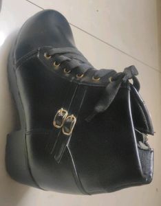 Ankle Length Boots With Block Heels