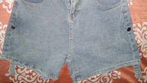 denim short