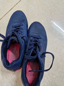 Navy Blue Skechers Sneakers