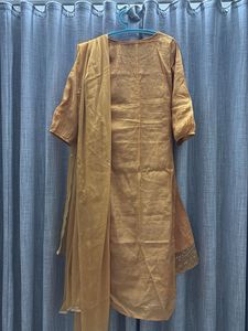 MELANGE Size S Elegant Yellow Kurta