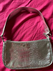 H&amp;M Silver Crocodile Textured Shoulder Bag