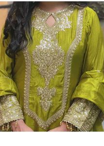 Elegant Kurta Set with Trousers Dupatta