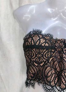 Lace Strapless top