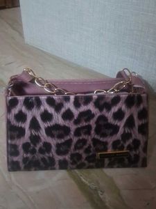 Chic Leopard Print Chain Clutch Bag