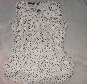 Chic Star Print Sleeveless Top