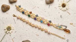 pack of 2 handmade Korean beaded bracelet