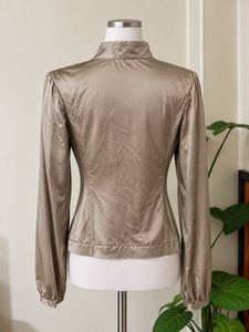 ⚜️Chic Taupe Silk Blouson Top ⚜️
