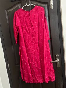 Vibrant Pink Embroidered Kurta