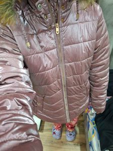 Stylish Pink Puffer Jacket with Fur Hood