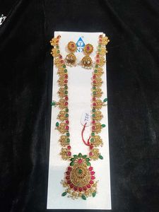 Gold-Plated jewellery and Earring Set