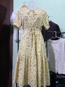 Chic Floral Midi Dress