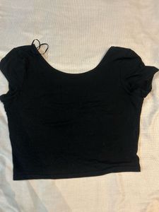 H&amp;M Divided Black Crop Top