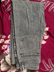 Stylish Grey Jeans