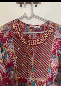 new Avassa Embroidered Kurta set