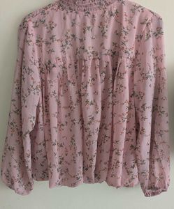 Chic Pink Floral Print Blouse