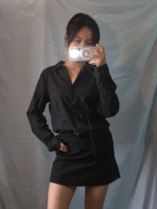 H&amp;M Classic Black Button-Down Shirt