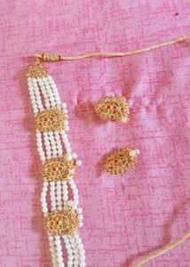 white stone Jewellery Set