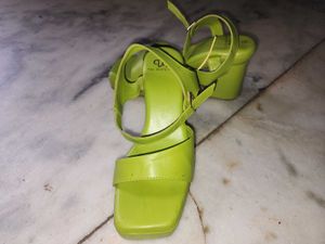 Vibrant Green Platform Heels