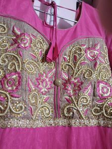 Stylish Pink Kurta Set