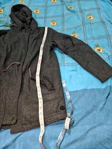 Cozy Grey Hooded Parka Jacket men women