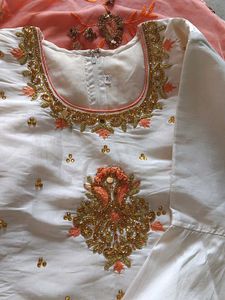 Exquisite Embellished White &amp; Peach Skirt Set