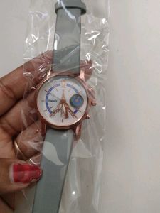 Stylish Women's Watch Grey Color