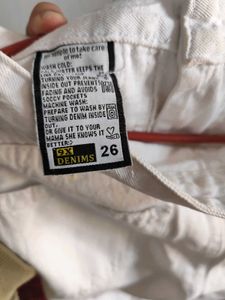 white casual jeans