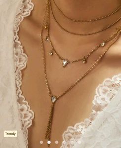 SAVANA Chic Multi-Layer Rhinestone Necklace