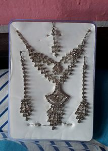 Stone Setting Choker Necklace, Earrings, Mangtika