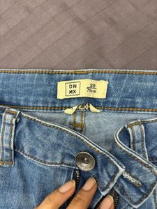 Price Dropp!! Blue Narrow Fit Jeans Size 28
