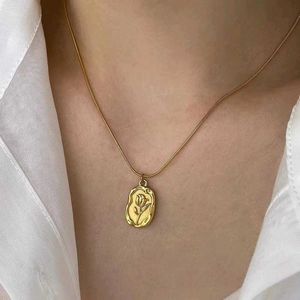 Gold Rose Pendant Necklace