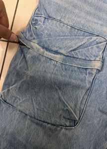 Baggy Blue Cargo Jeans