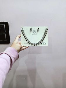 Black Stone Necklace &amp; Earring Set