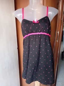 Cute Black &amp; Pink Polka Dot Nightdress