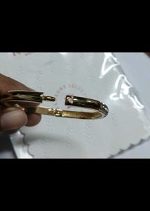 Sparkling Embellished Bracelet