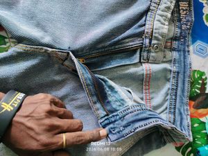 Light Wash Distressed Jeans